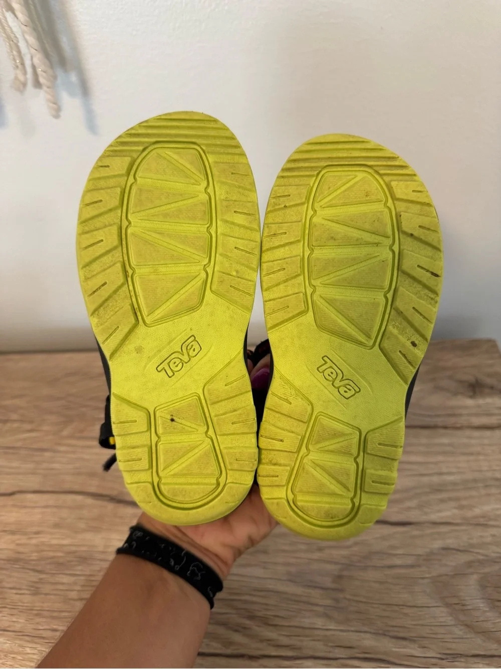 Teva lightweight sport
